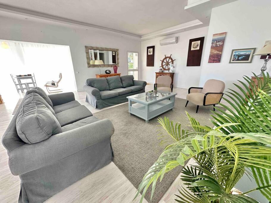 Villa Capitano -Seaviews -4 Bedrooms - La Cala لا كالا ذي ميخاس المظهر الخارجي الصورة